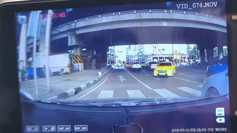 เปิดคลิป เบนซ์เหลืองหัวร้อน