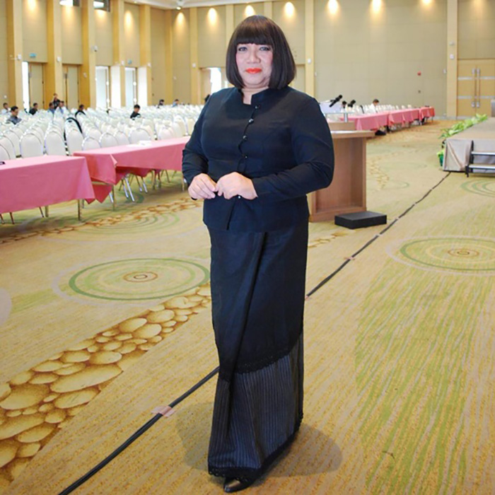 ครูลิลลี่ 