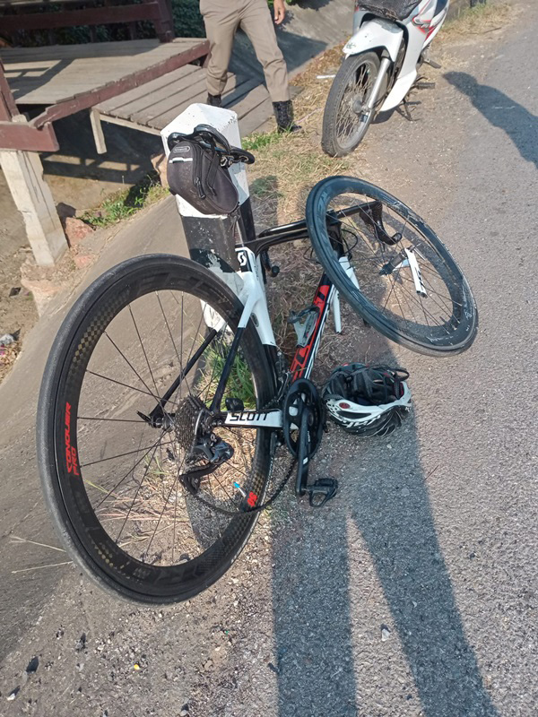  คู่กรณีขับรถชนเมินไม่รับผิด