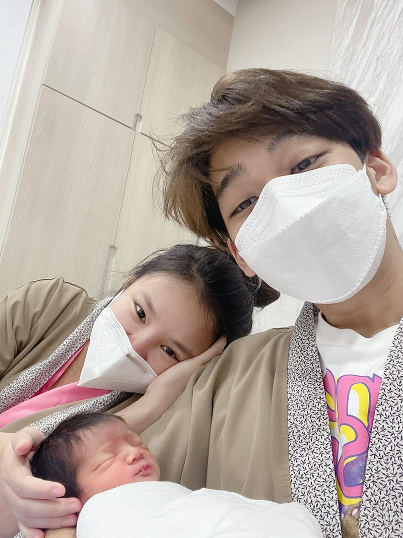 น้องเนย สายธาร เผยภาพลูกสาว 