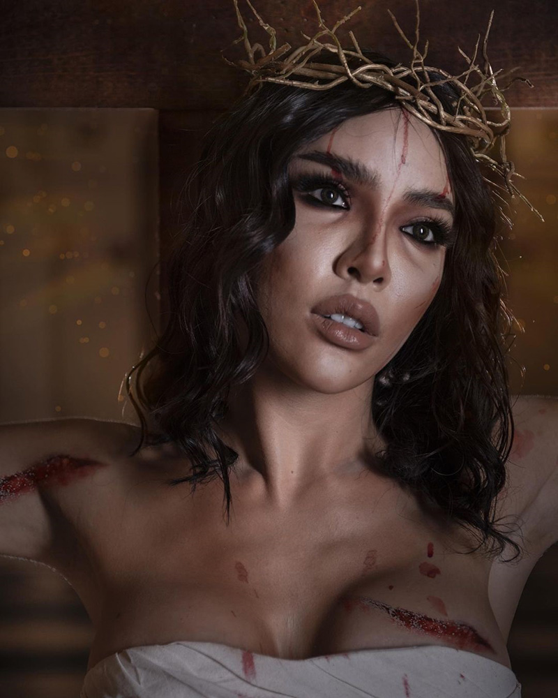 นัท นิสามณี กับภาพแต่งเป็นพระเยซู