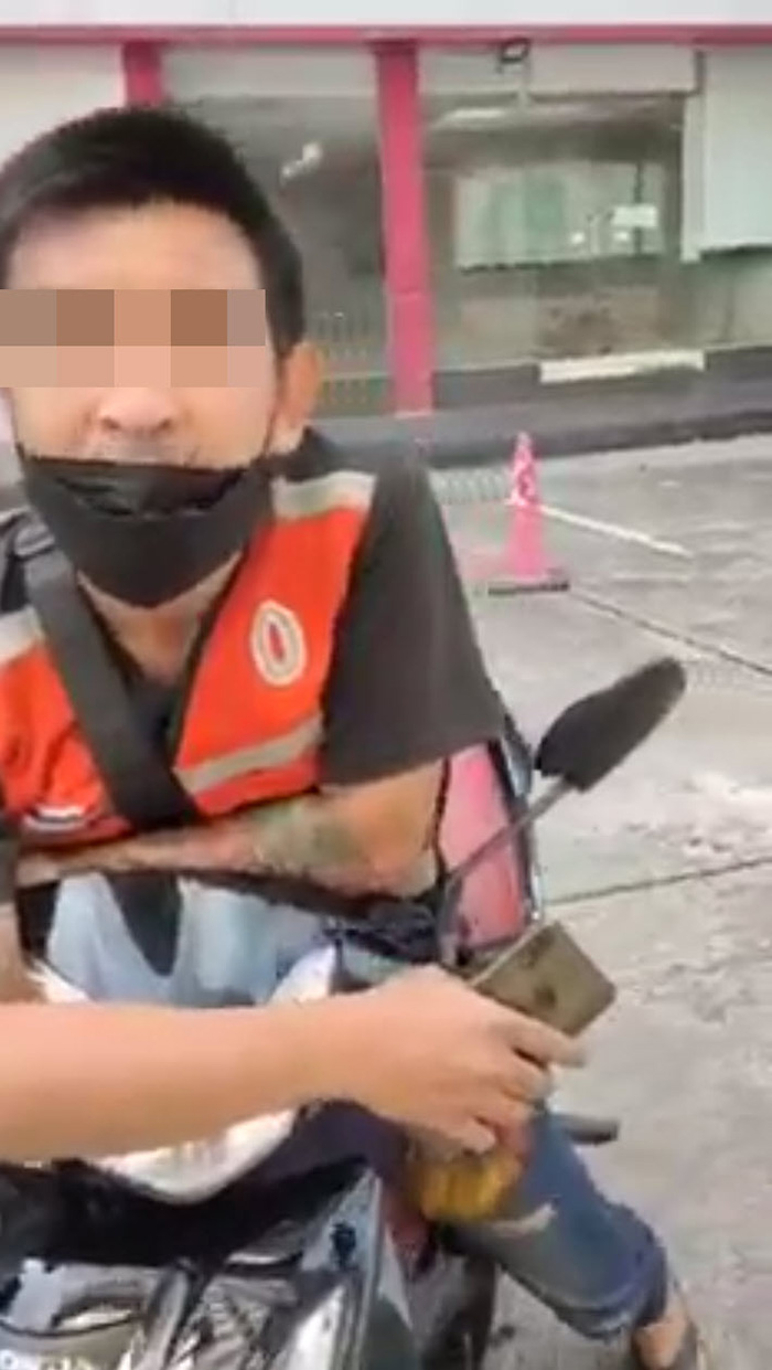 สาวผวา จอดรถดี ๆ เจอวินขี่มาชน สายตาอย่างเคลิ้ม