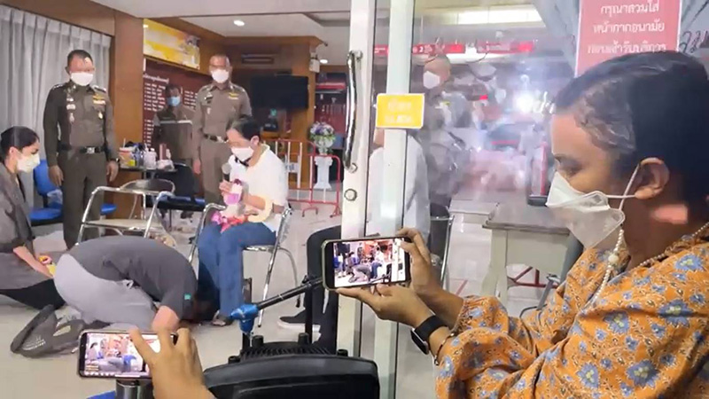ไฮโซปอ-โรเบิร์ต