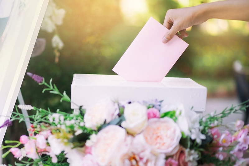 กล่องใส่ซอง