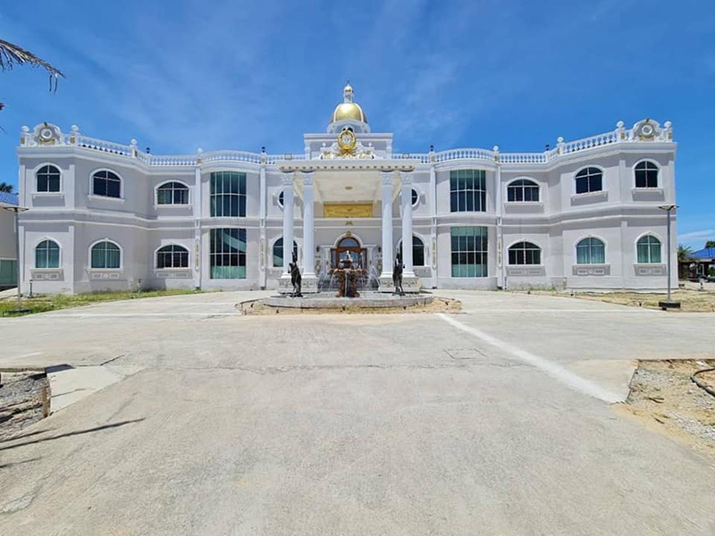 คฤหาสน์หรูสุดอลังการ 