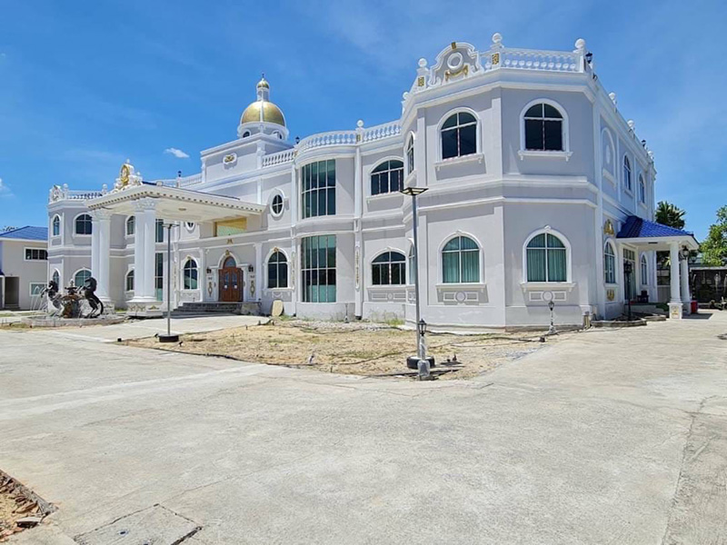 คฤหาสน์หรูสุดอลังการ 