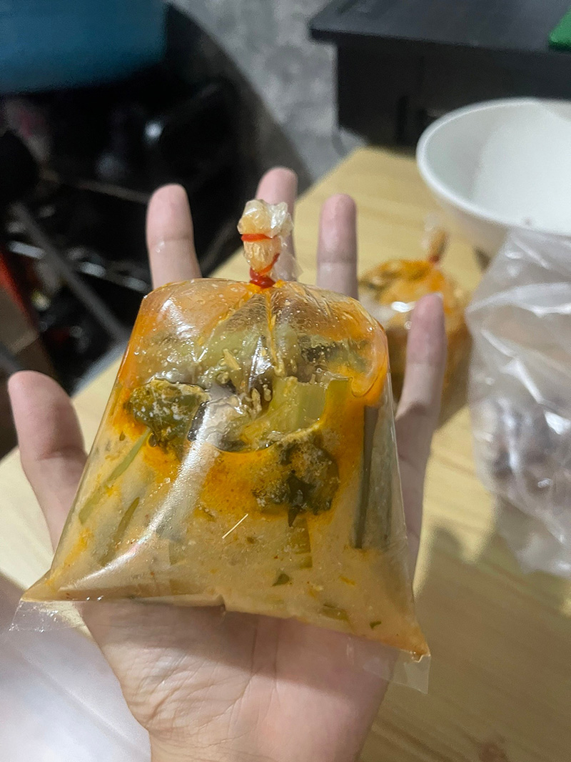 สาวตกใจ โชว์รูปแกงถุง 4 อย่าง