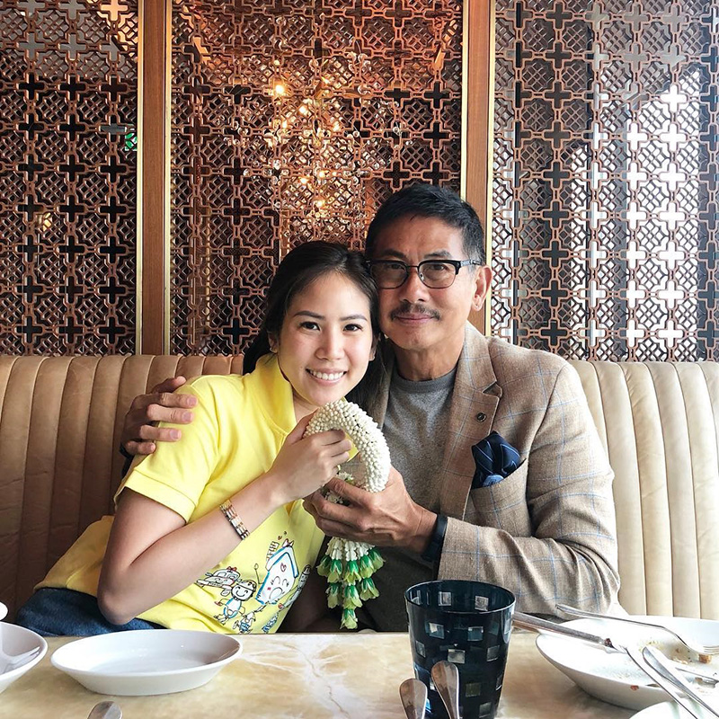 ตั๊น จิตภัสร์ เศร้า โพสต์อาลัยคุณพ่อ จุตินันท์ ภิรมย์ภักดี