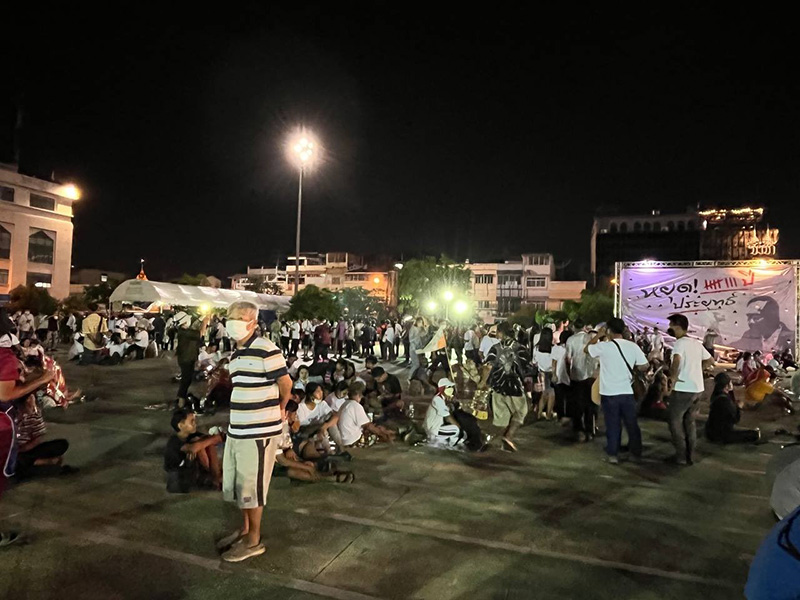 กลุ่มผู้ชุมนุมกระจายตัวหลายพื้นที่