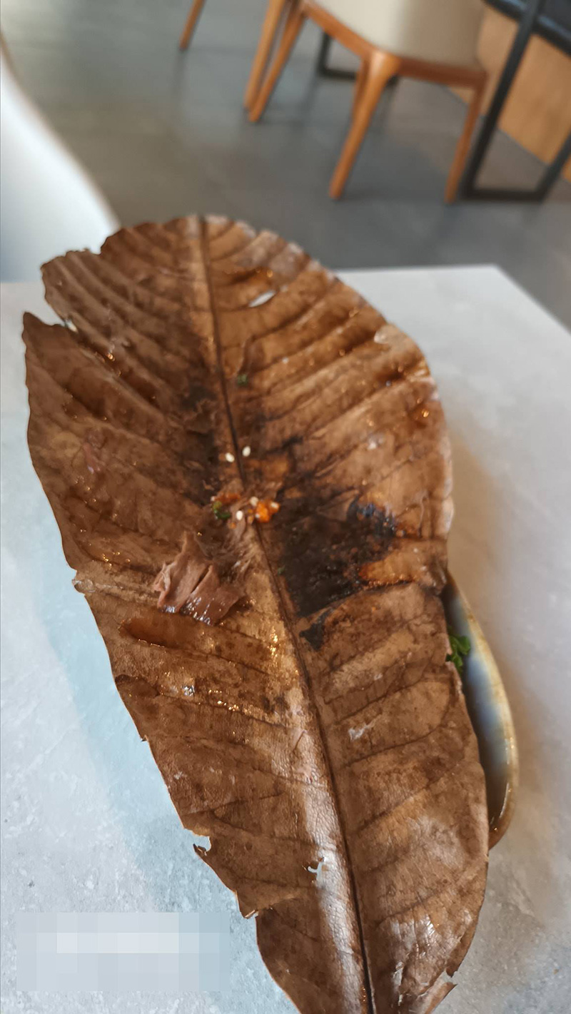 หนุ่มสงสัย เปลือกหอย - กระดองปู ปกติร้านใช้ซ้ำมั้ย