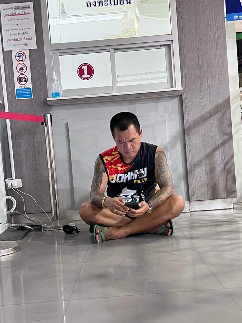 จอนนี่มือปราบ