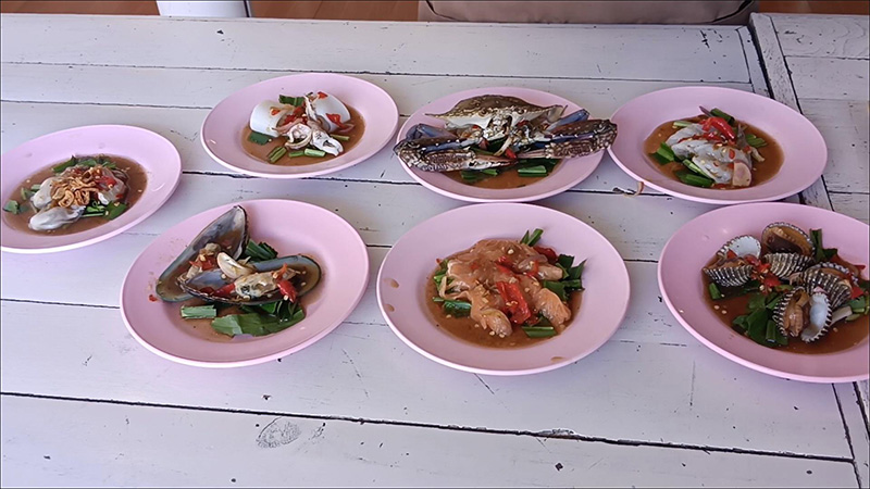 กุ้งแช่น้ำปลา 