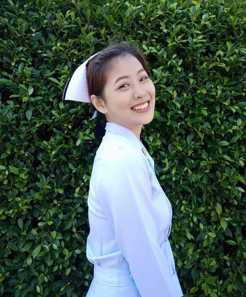 พยาบาลอุ้ม