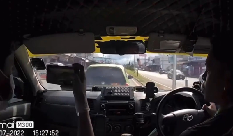 เก๋งไม่หลบรถฉุนเฉิน ร่ายแจงเหตุผล