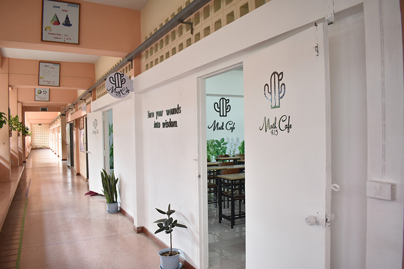 ครูสอนคณิต ผุดไอเดีย แต่งห้องเรียนสไตล์มินิมอล 