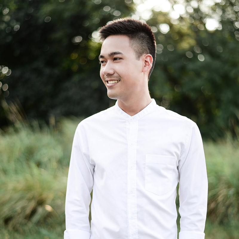 เปิดประวัติ ต้นเรือพลับ เรือหลวงสุโขทัย ลูกชายอดีตบิ๊ก ทร.