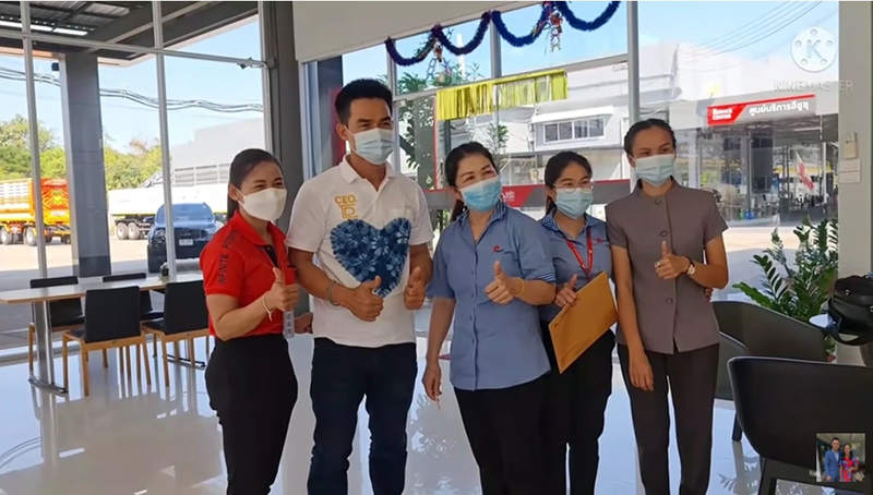 ลุงพลป้าแต๊น ซื้อรถ