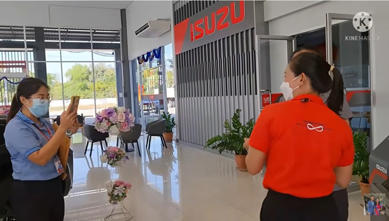 ลุงพลป้าแต๊น ซื้อรถ