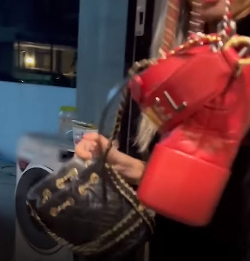 สาวเดือดจัด สาดน้ำไล่ มิจฉาชีพ หลังเอาแบรนด์เนมปลอมมาจำนำ 