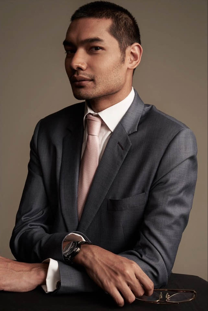 คุณชายอดัม 