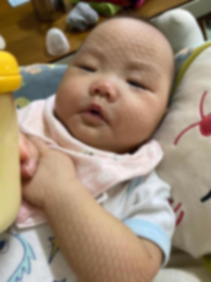 หนูน้อยหลังตื่นนอน