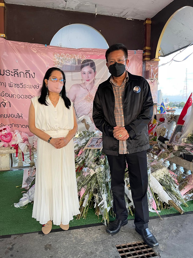 ทนายเดชา