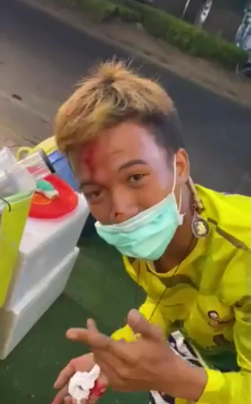 หนุ่มทดสอบโหม่งทุเรียน