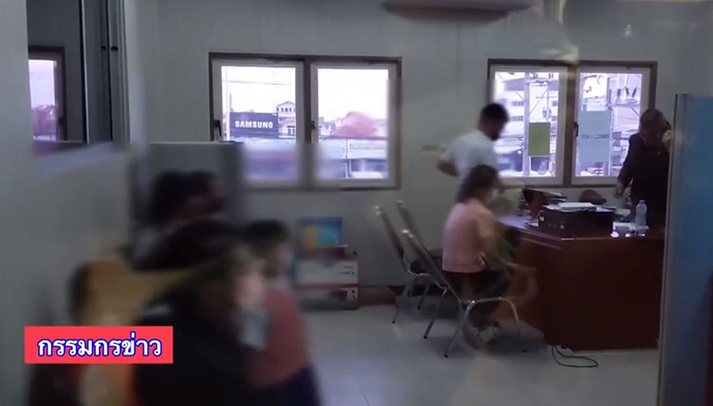 ปากคำครูเวรฯ ครูคนขับรถ หลังลืมเด็ก ป. 2 