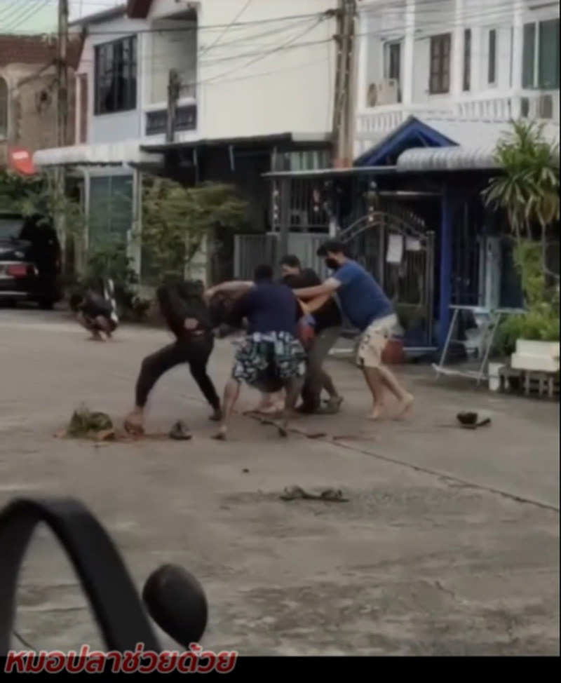 ศาลสั่งจำคุก 13 ปี 6 เดือน บาส มีดคู่ 