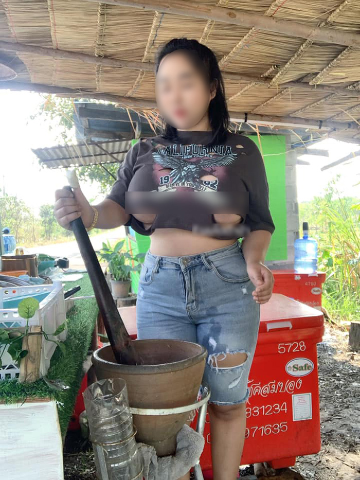 แม่ค้านมโตตำป่า 