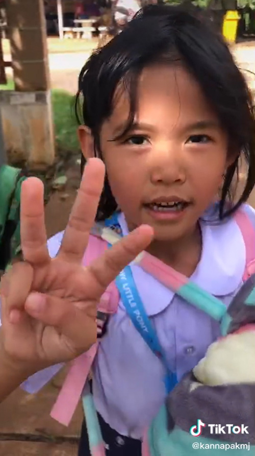 หนูน้อย 5 ขวบ พูดอังกฤษไฟแลบ