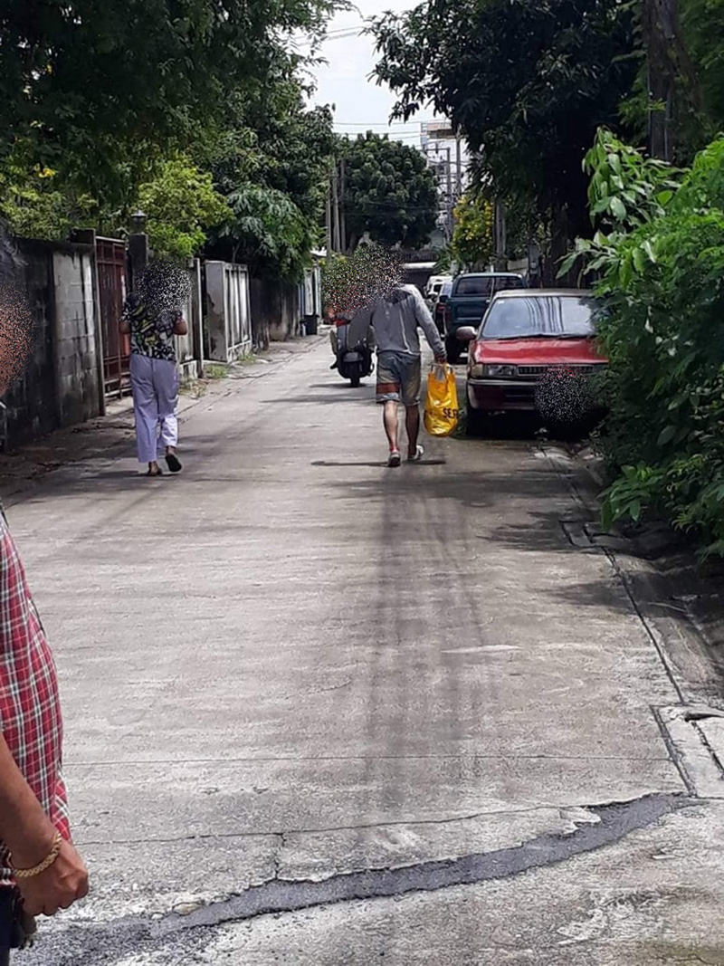 โจรปีนบ้านยืนชิล ๆ ให้ถ่ายคลิป