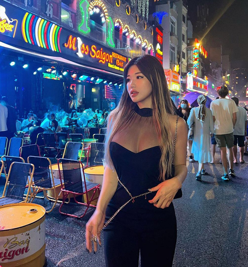 เสี่ยว ปุย ยี่ ทำชาเลนจ์สุ่มขอหนุ่มเป็นแฟน 