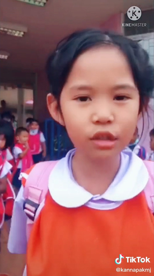 หนูน้อย 5 ขวบ พูดอังกฤษไฟแลบ