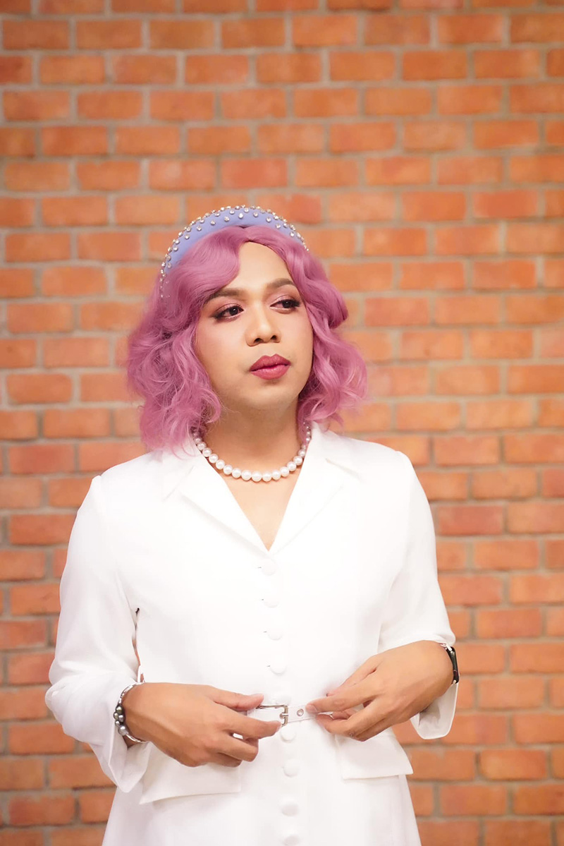 แพรรี่ ฟาด ภิกษุณีปลาย ไลฟ์ขายสบู่น้ำมนต์ 