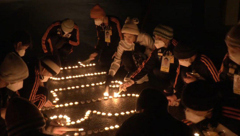 เจ้าคุณพระสินีนาฏ ร่วมจุดเทียนอาลัยเหยื่อกราดยิง 
