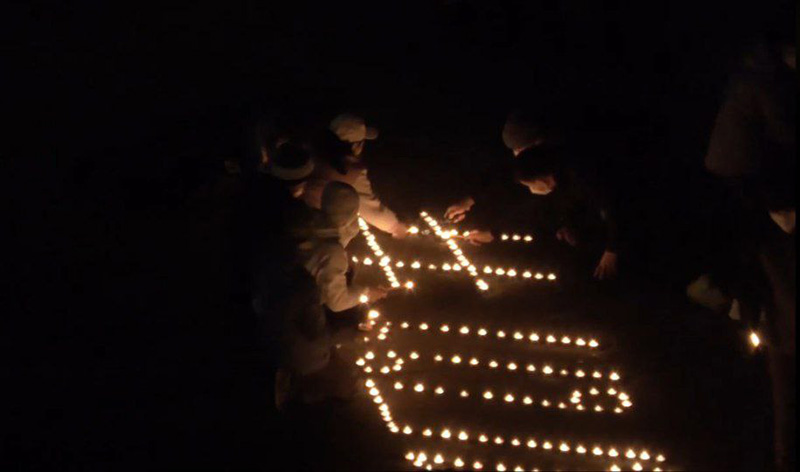เจ้าคุณพระสินีนาฏ ร่วมจุดเทียนอาลัยเหยื่อกราดยิง 