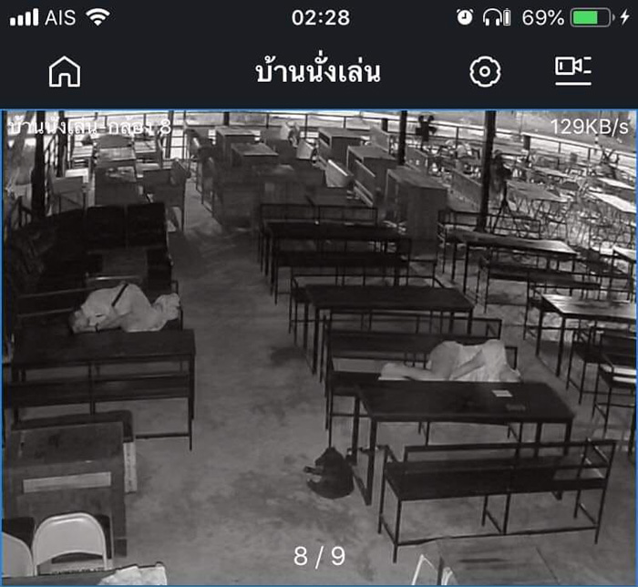 ร้านเป็นห่วง หวั่นลูกค้าเมาแล้วขับ งั้นนอนหลับที่โต๊ะได้
