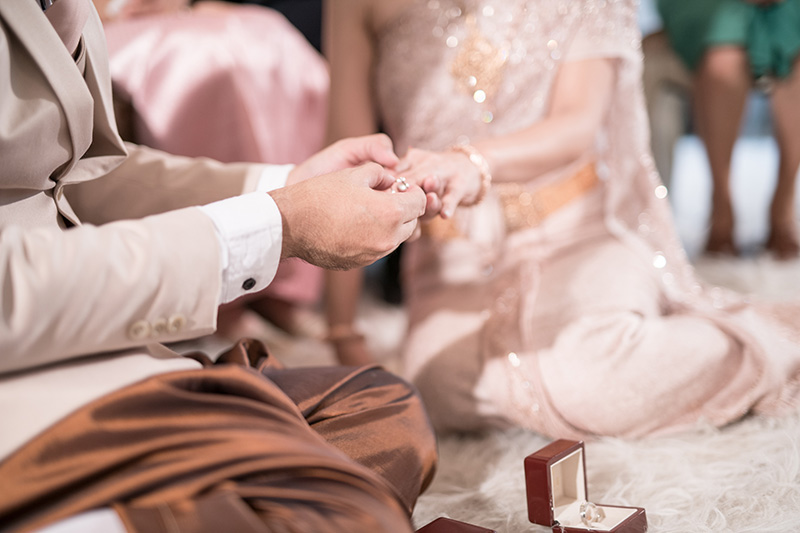 แต่งงาน