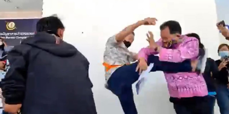 ชี้ข้อกฎหมาย ตัวตึงลาดพร้าว ต่อย ศรีสุวรรณ จะโดนคดีนี้