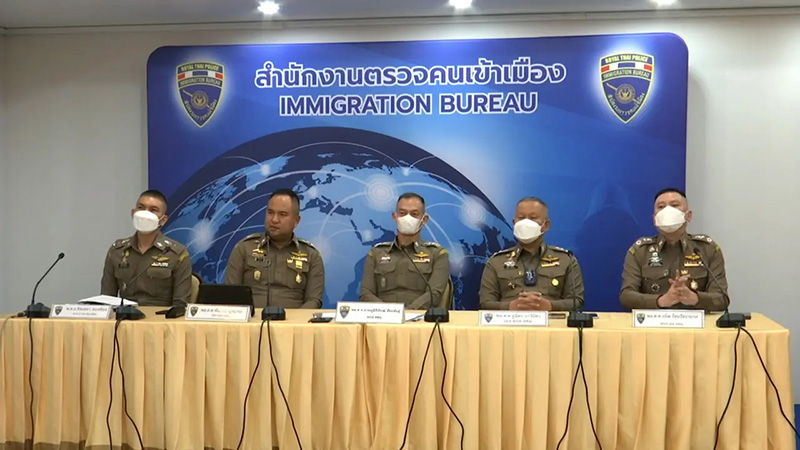 รวบหนุ่มไต้หวัน อวดเฟอร์รารี 24 ล้าน 