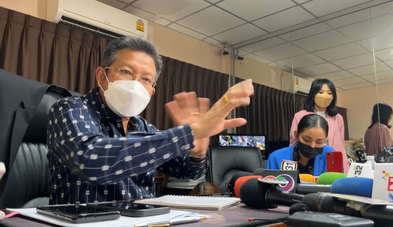 ทนายเดชา รับ คุณแม๊ส่งมือถือให้บังแจ็ค