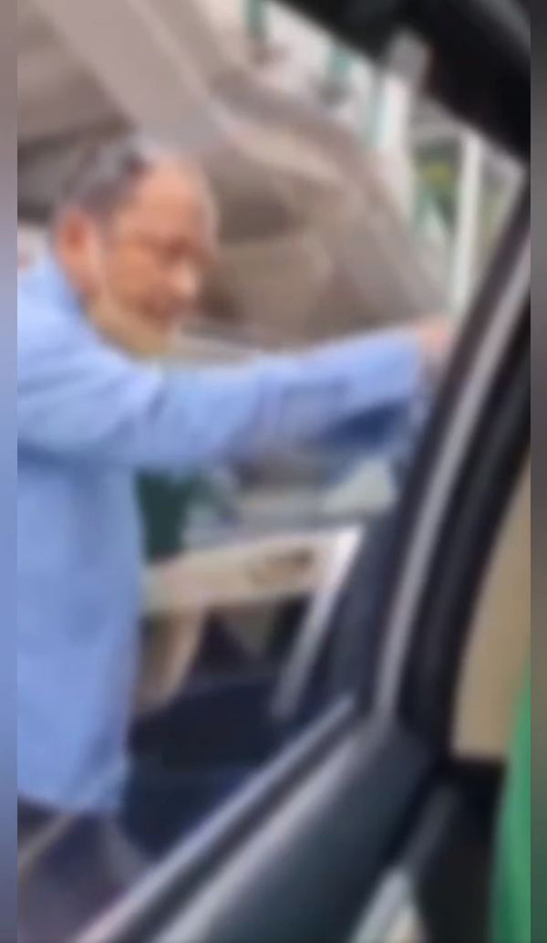 แท็กซี่หัวร้อน ลูกค้าบอกทางโวยอย่าเยอะ