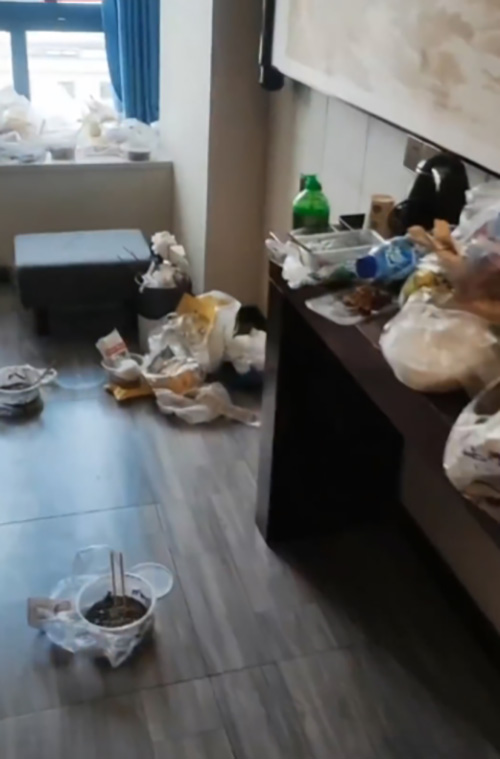 2 สาวพักโรงแรม 1 เดือน เปลี่ยนสภาพห้องจนสะพรึง