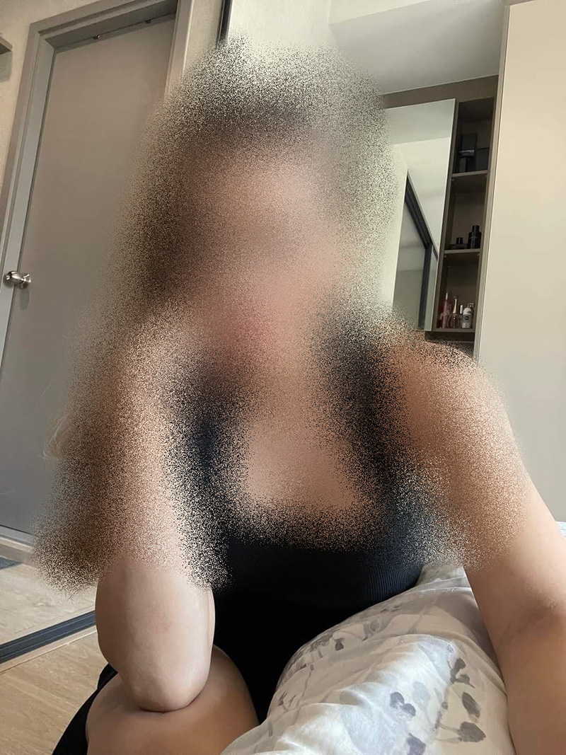  อดีตรองนายกฯ แชะภาพกับครอบครัวฝ่ายหญิง 