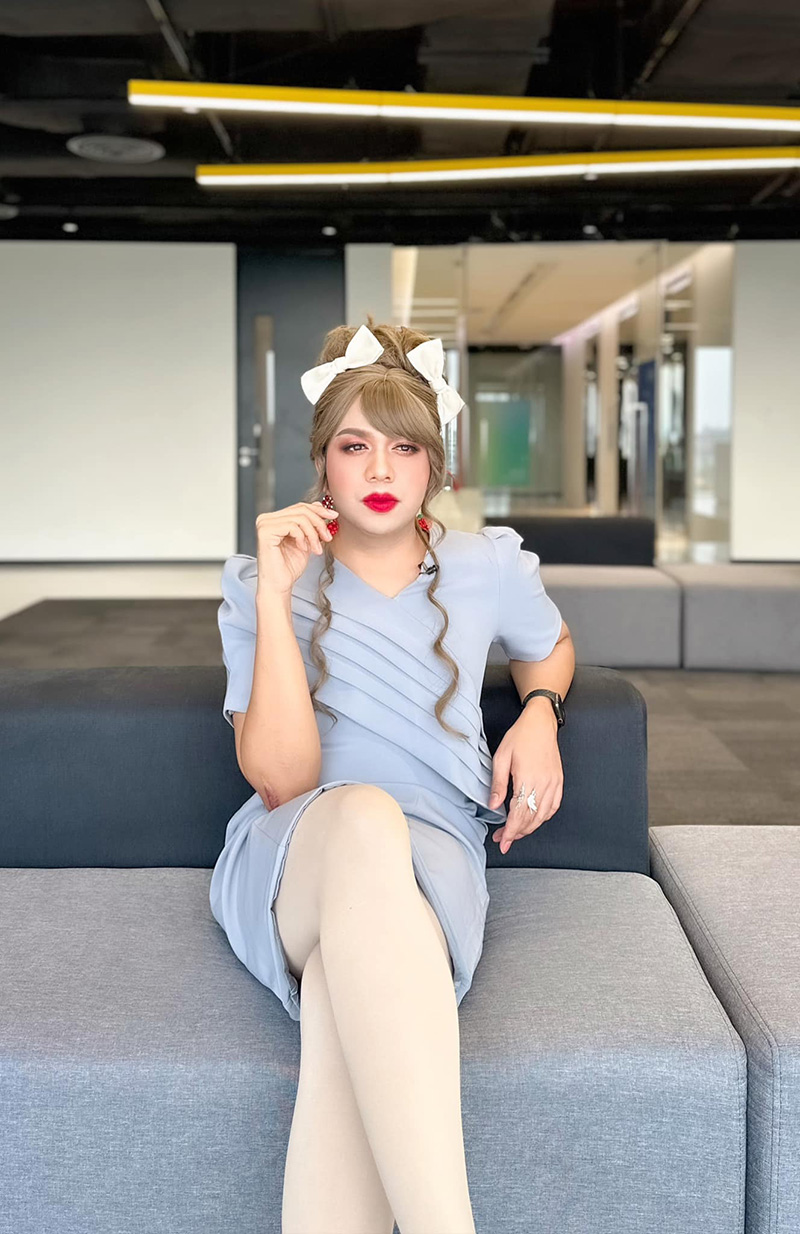 ลีน่าจัง กราบขอโทษ แพรรี่ ดึงวิกแค่หยอกเล่น 