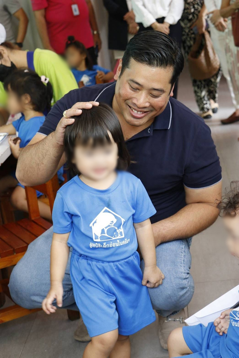 ท่านอ้น วัชรเรศร วิวัชรวงศ์