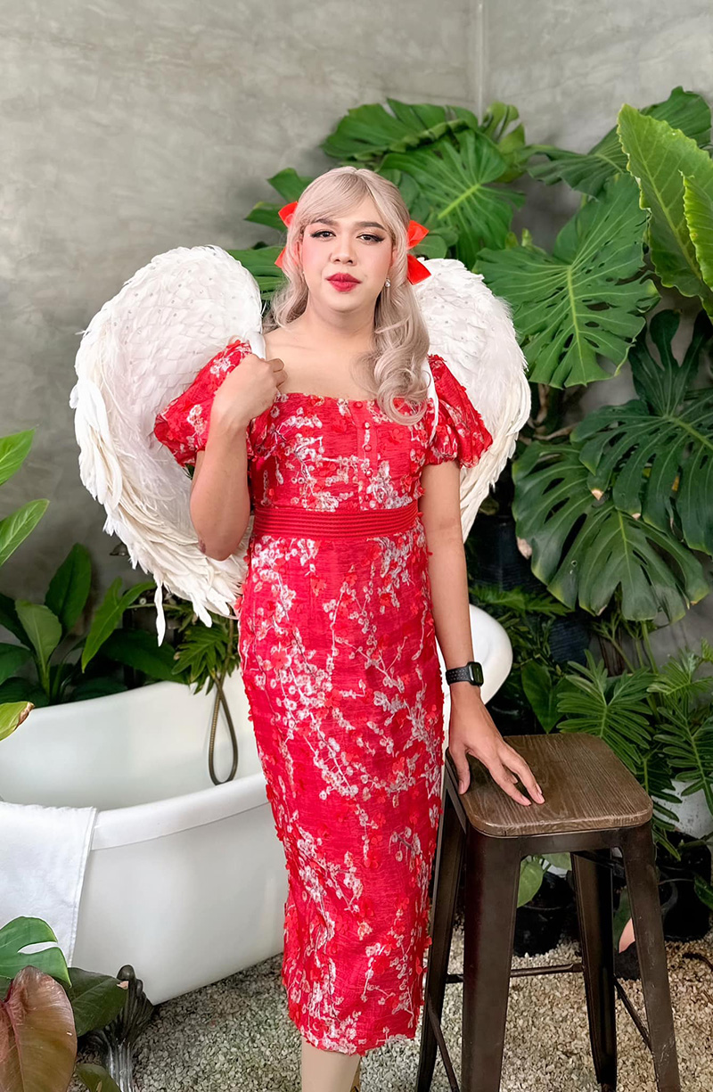 ลีน่าจัง กราบขอโทษ แพรรี่ ดึงวิกแค่หยอกเล่น 