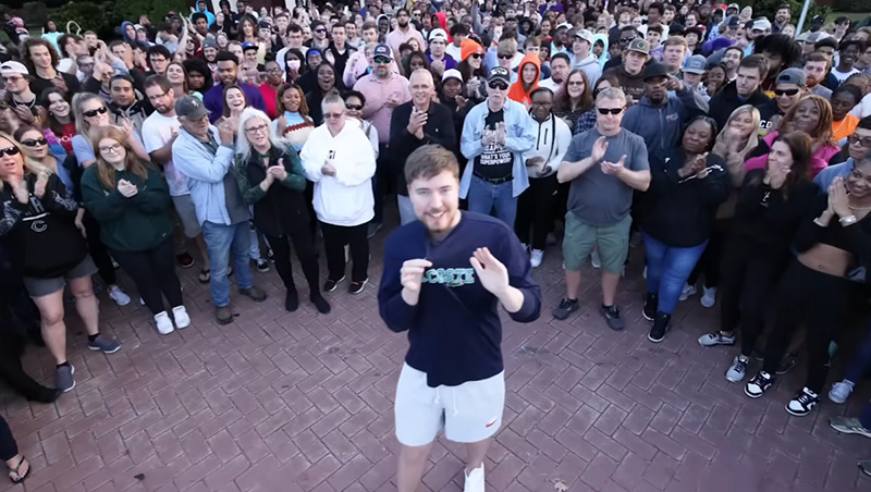 MrBeast ยูทูบเบอร์ ช่วยคนตาบอด 1000 คนทั่วโลก 