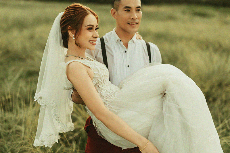 ไวรัล 2 ล้านวิว เจ้าสาววีลแชร์ควงคู่เจ้าบ่าวถ่ายพรีเวดดิ้ง